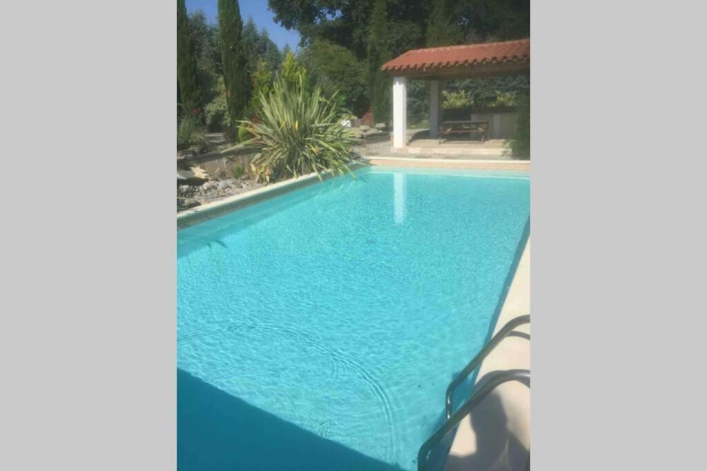 Peaceful 3 Bedroom 8 Person Ground Floor Apartment With Large Private Heated Pool La Digne-d'Amont Exterior foto